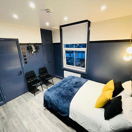 London 39 Blue House Luxury Ensuite Ideal For Tourists المظهر الخارجي الصورة