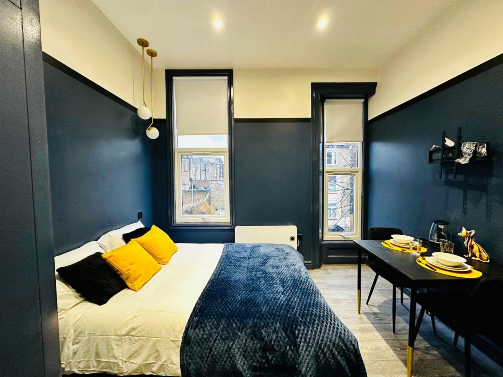 London 39 Blue House Luxury Ensuite Ideal For Tourists المظهر الخارجي الصورة