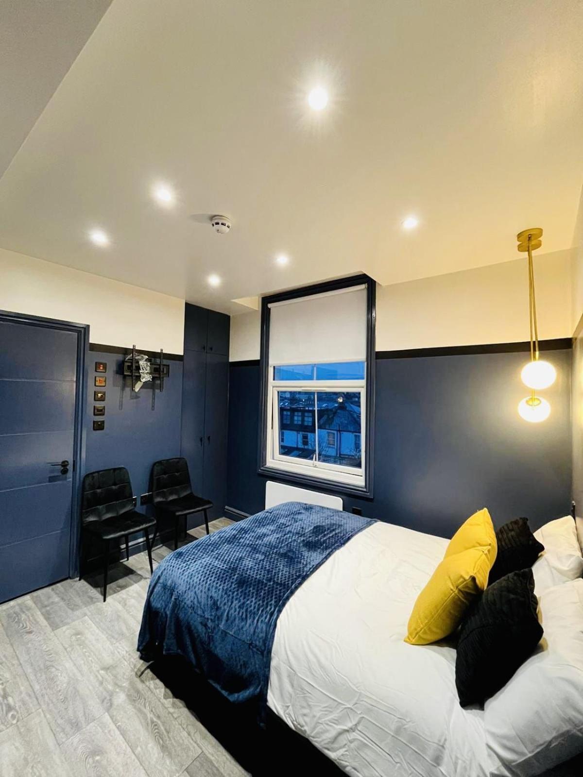 London 39 Blue House Luxury Ensuite Ideal For Tourists المظهر الخارجي الصورة