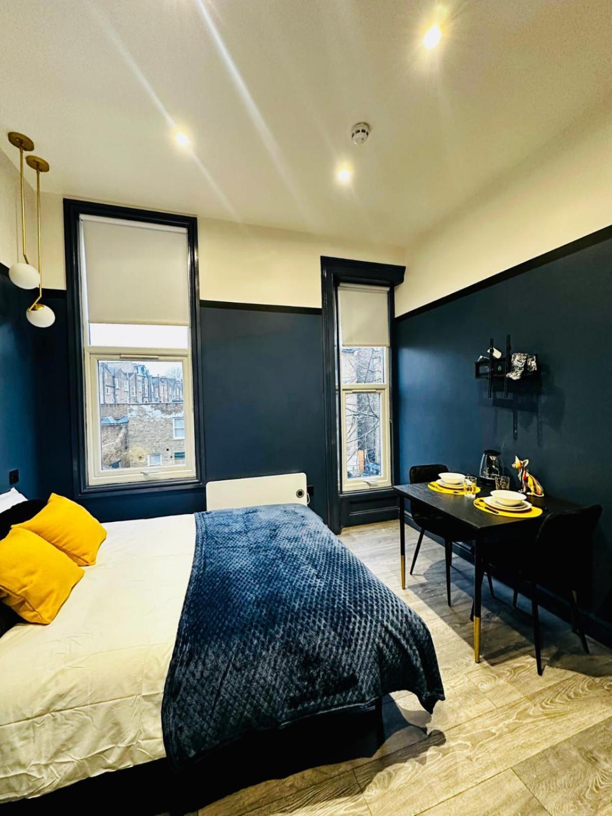 London 39 Blue House Luxury Ensuite Ideal For Tourists المظهر الخارجي الصورة