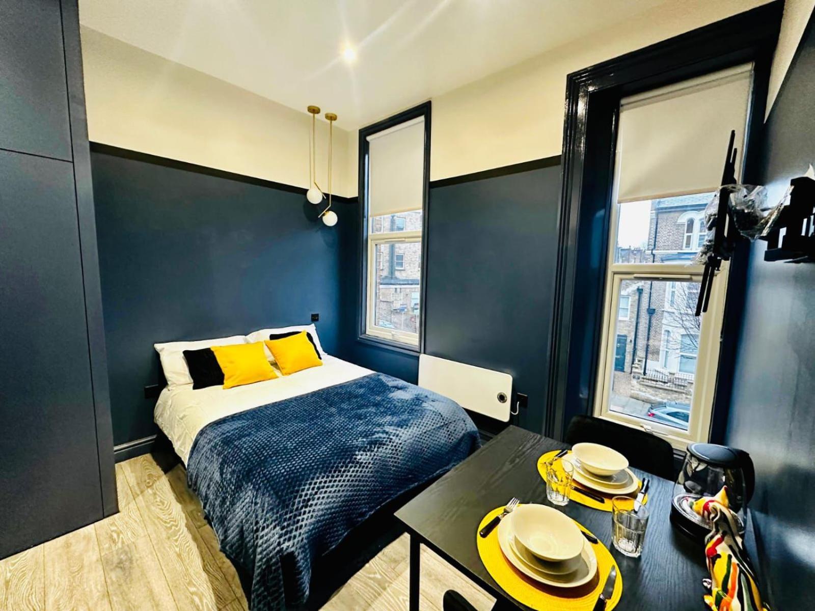 London 39 Blue House Luxury Ensuite Ideal For Tourists المظهر الخارجي الصورة