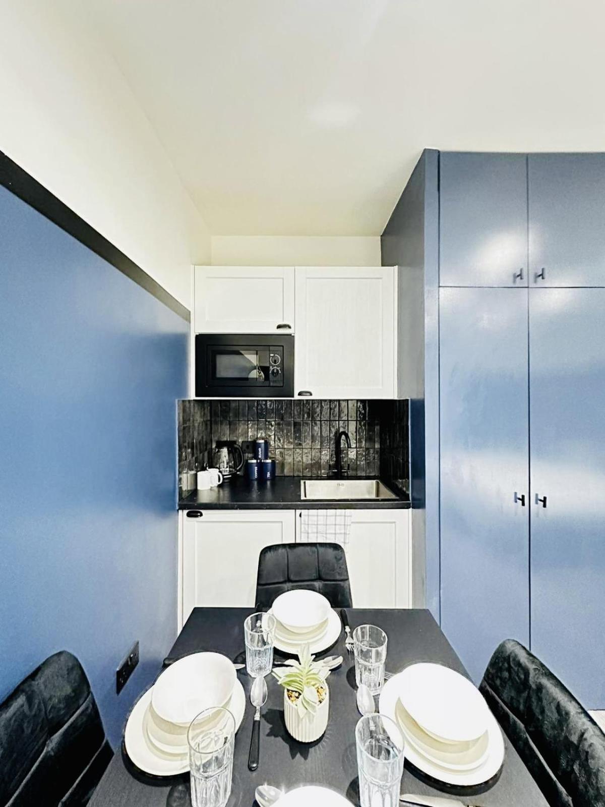 London 39 Blue House Luxury Ensuite Ideal For Tourists المظهر الخارجي الصورة